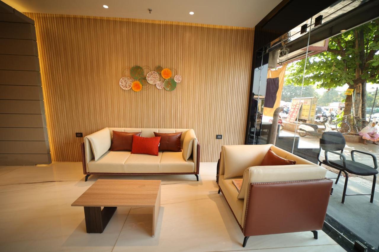 Hotel Marigold Bhubaneswar Bagian luar foto