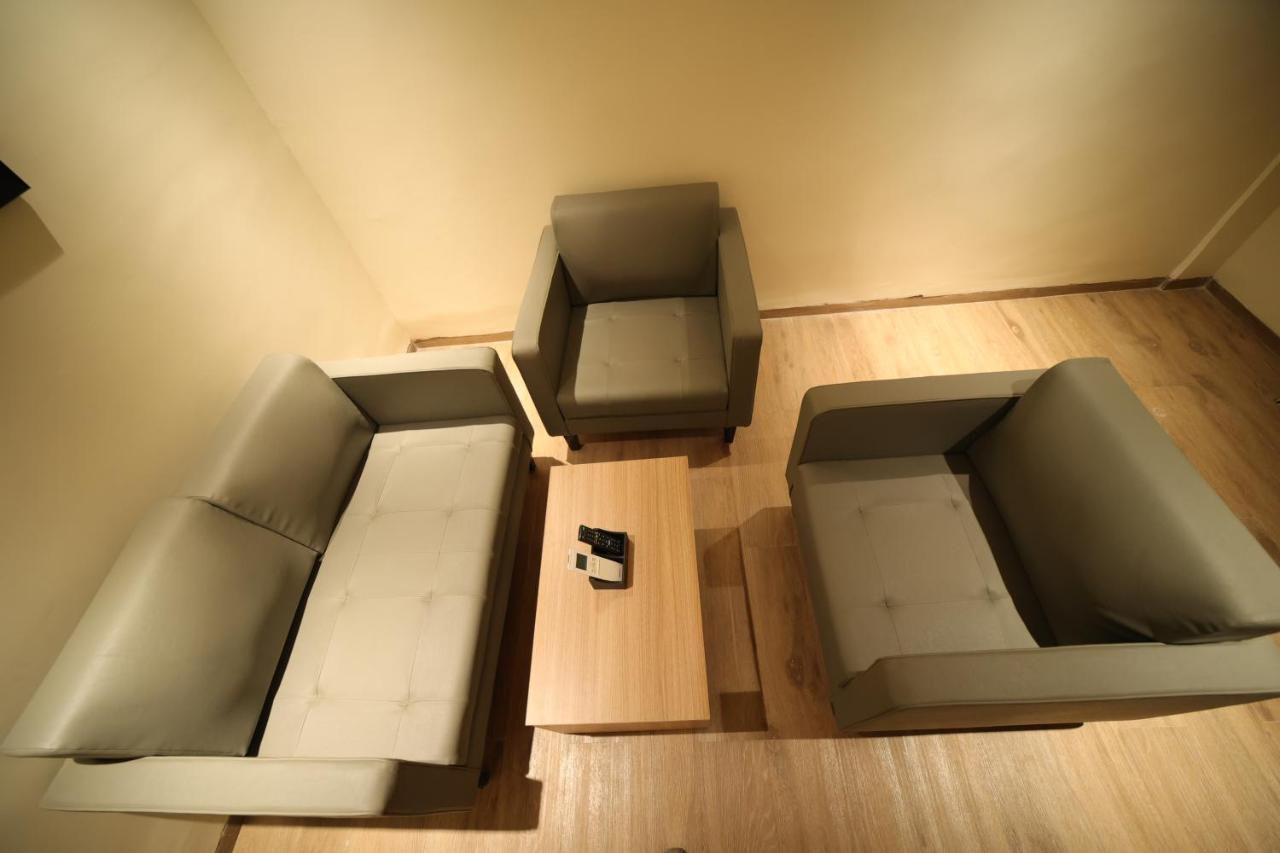 Hotel Marigold Bhubaneswar Bagian luar foto