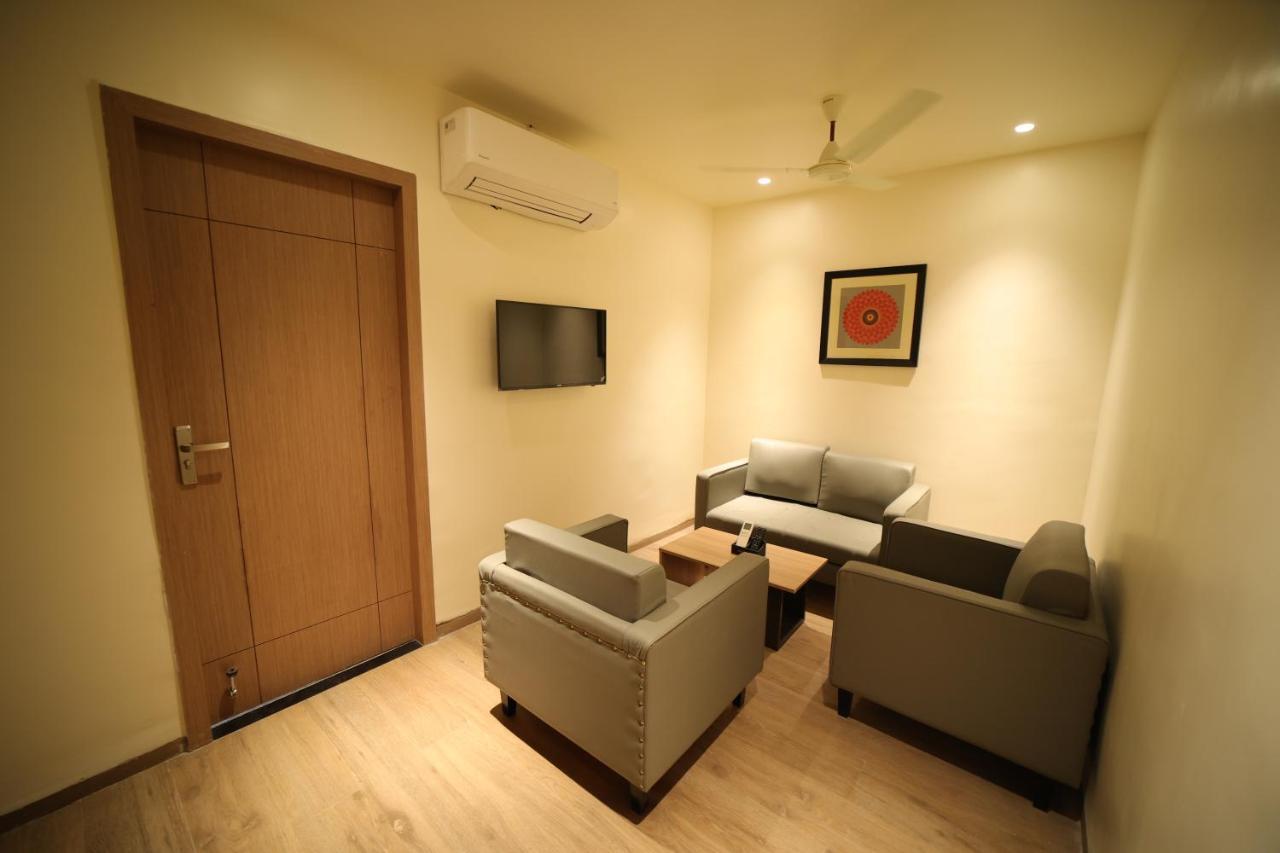 Hotel Marigold Bhubaneswar Bagian luar foto
